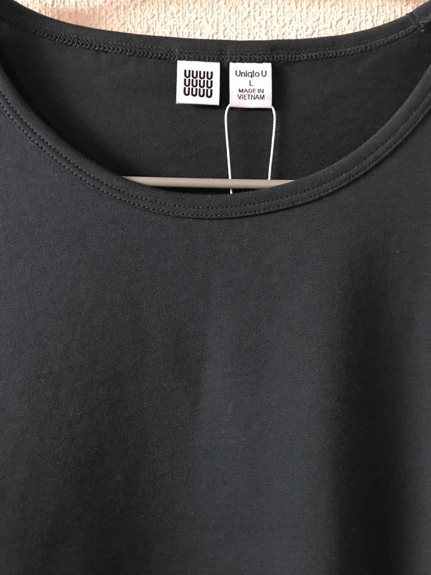 ユニクロユーのtシャツはサイズ感が重要 その理由とは Small 背が低いからこそオシャレになれるブログ ユニクロユーのtシャツはサイズ感が重要 その理由とは Small 背が低いからこそオシャレになれるブログ